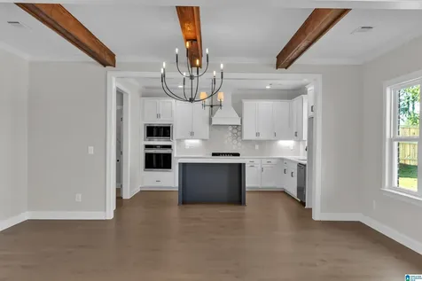 1717 Blackridge Circle Hoover AL 35244