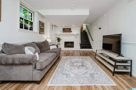3560 Valley Circle Vestavia Hills AL 35243