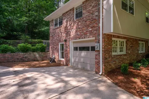 3560 Valley Circle Vestavia Hills AL 35243