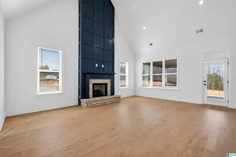 112 Calvert Circle Hoover AL 35244