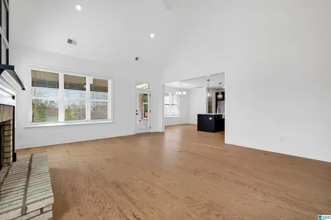 112 Calvert Circle Hoover AL 35244