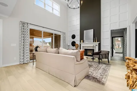001 Blackridge Crest Hoover AL 35244