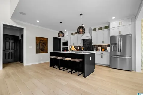 001 Blackridge Crest Hoover AL 35244