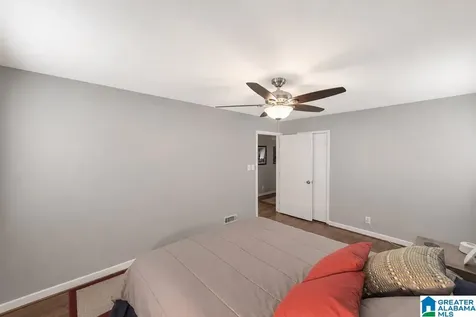 320 Rosewood Street Irondale AL 35210