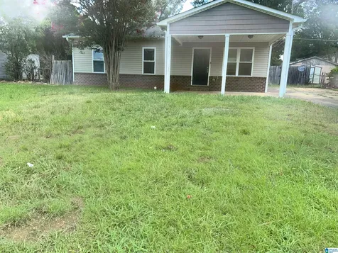 521 Grant Street Midfield AL 35228