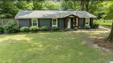 4032 Meadowview Circle Vestavia Hills AL 35243