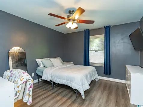 4032 Meadowview Circle Vestavia Hills AL 35243