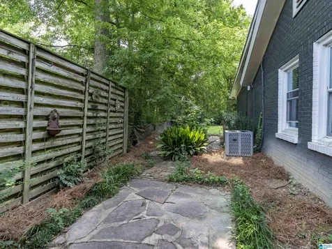 4032 Meadowview Circle Vestavia Hills AL 35243