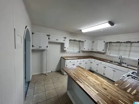 5937 Malcom Avenue Birmingham AL 35228