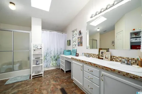 45 Glendemere Street Odenville AL 35120