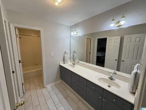 300 Twelve Oaks Circle Chelsea AL 35043