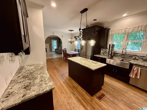 300 Twelve Oaks Circle Chelsea AL 35043