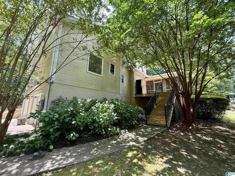 300 Twelve Oaks Circle Chelsea AL 35043