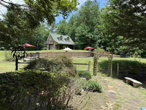 300 Twelve Oaks Circle Chelsea AL 35043