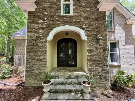 300 Twelve Oaks Circle Chelsea AL 35043