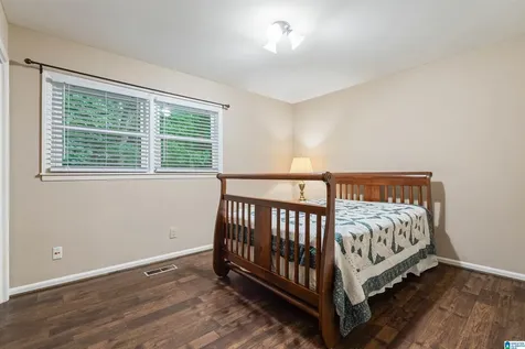 1505 Blind Brook Lane Vestavia Hills AL 35216