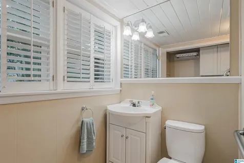 1505 Blind Brook Lane Vestavia Hills AL 35216