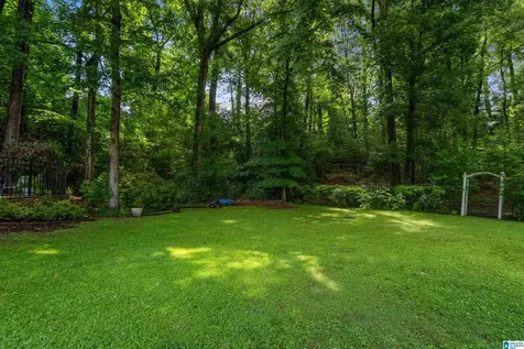 1505 Blind Brook Lane Vestavia Hills AL 35216