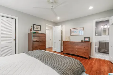 5233 Clairmont Avenue S Birmingham AL 35222