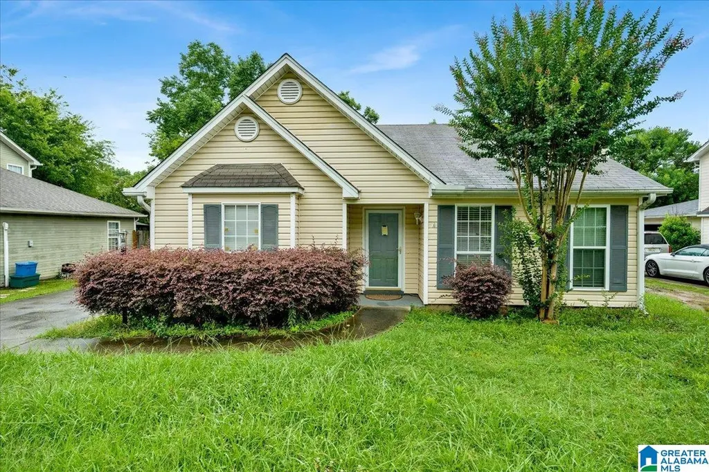 199 Brookhollow Drive Pelham AL 35124