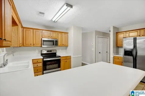 199 Brookhollow Drive Pelham AL 35124