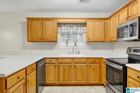 199 Brookhollow Drive Pelham AL 35124