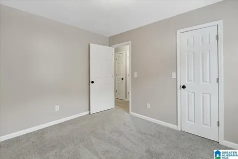 199 Brookhollow Drive Pelham AL 35124