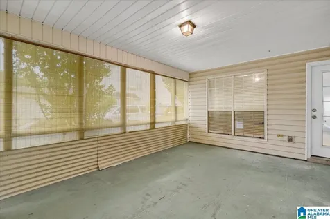 199 Brookhollow Drive Pelham AL 35124