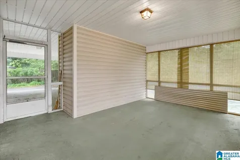 199 Brookhollow Drive Pelham AL 35124