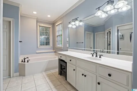 1004 Highland Park Place Birmingham AL 35242