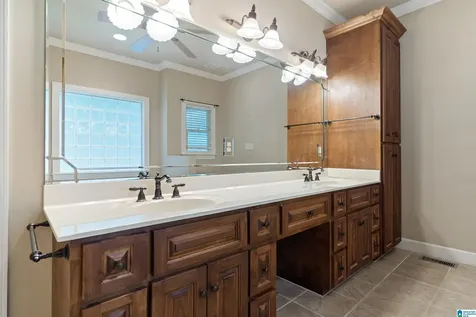 578 Bristol Lane Homewood AL 35226