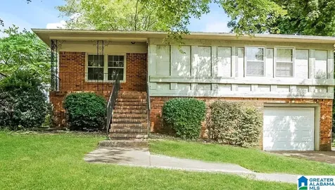 2513 Wright Circle Birmingham AL 35235