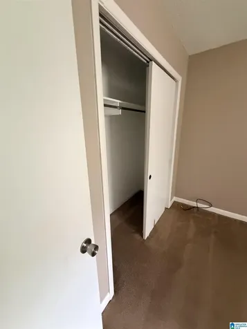 2513 Wright Circle Birmingham AL 35235