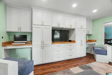 1620 Panorama Drive Vestavia Hills AL 35216