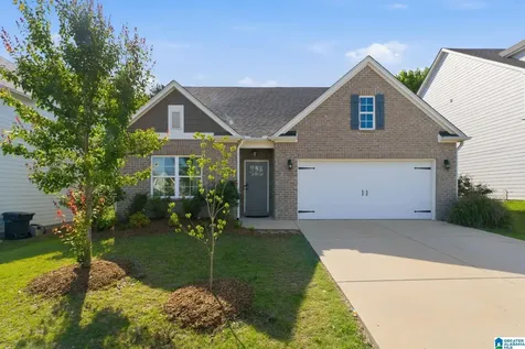 1061 Aronimink Drive Calera AL 35040