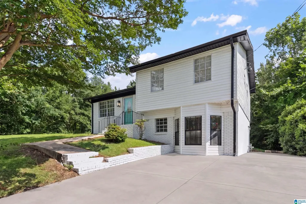 800 Whaley Road Fultondale AL 35068