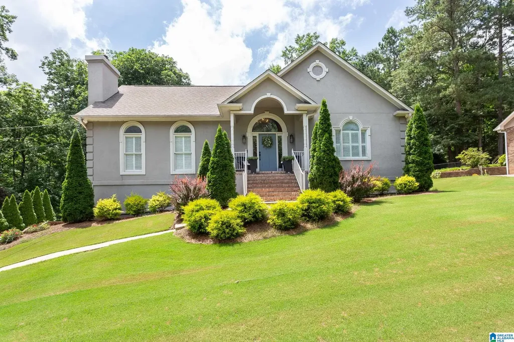 7576 Windsong Drive Trussville AL 35173