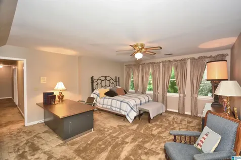 2568 Dolly Ridge Road Vestavia Hills AL 35243