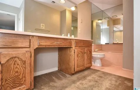 2568 Dolly Ridge Road Vestavia Hills AL 35243