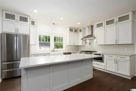 320 Kenilworth Drive Homewood AL 35209