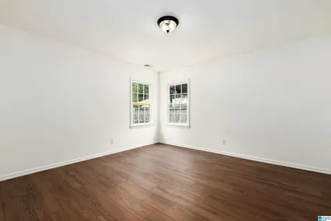 320 Kenilworth Drive Homewood AL 35209