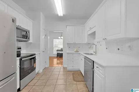 801 Castlemaine Court Birmingham AL 35226