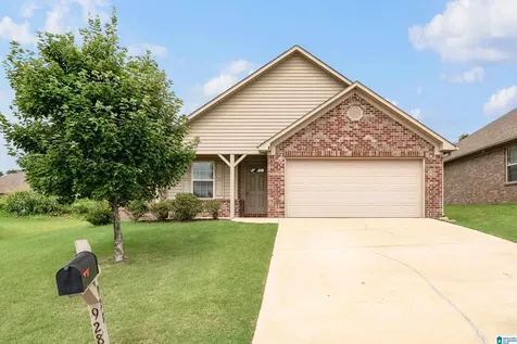 928 Alise Circle Fultondale AL 35068