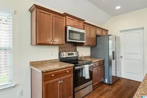 928 Alise Circle Fultondale AL 35068