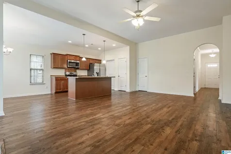 928 Alise Circle Fultondale AL 35068