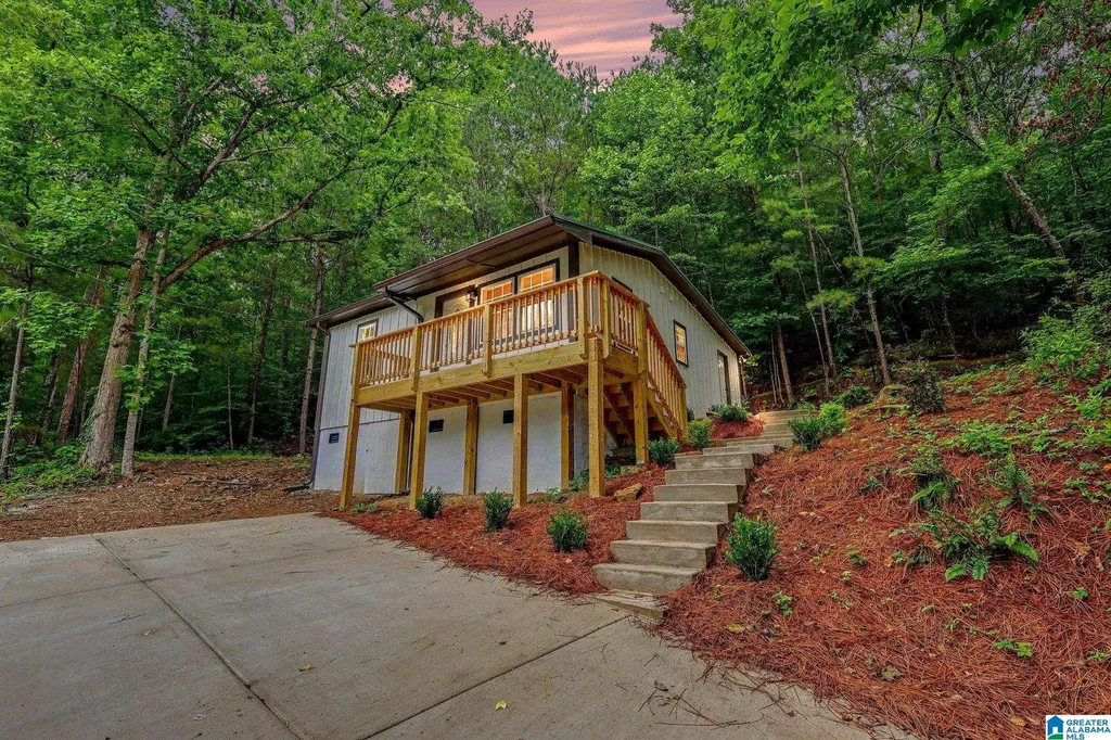 1332 Roulain Road Odenville AL 35120