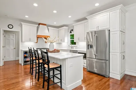 2704 Old Looney Mill Circle Birmingham AL 35243