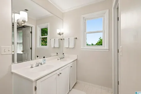 2704 Old Looney Mill Circle Birmingham AL 35243