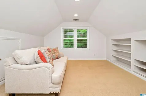 2704 Old Looney Mill Circle Birmingham AL 35243