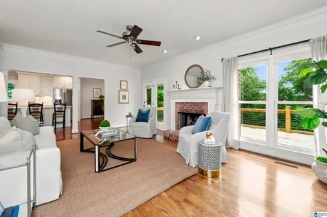 2704 Old Looney Mill Circle Birmingham AL 35243
